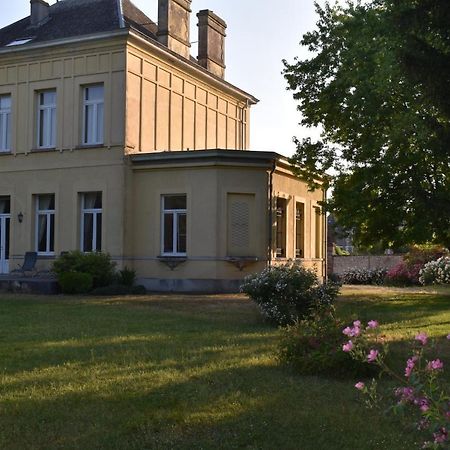 Petit Chateau A La Campagne. Beloeil Exterior foto